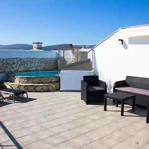 Apartment Puerta De Ronda